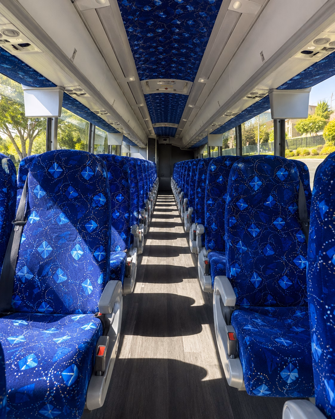 charter buses to morgan creek vineyards and harpersville wine country