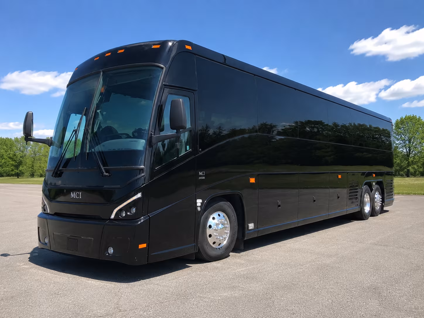corporate and convention buses between tuscaloosa and birmingham