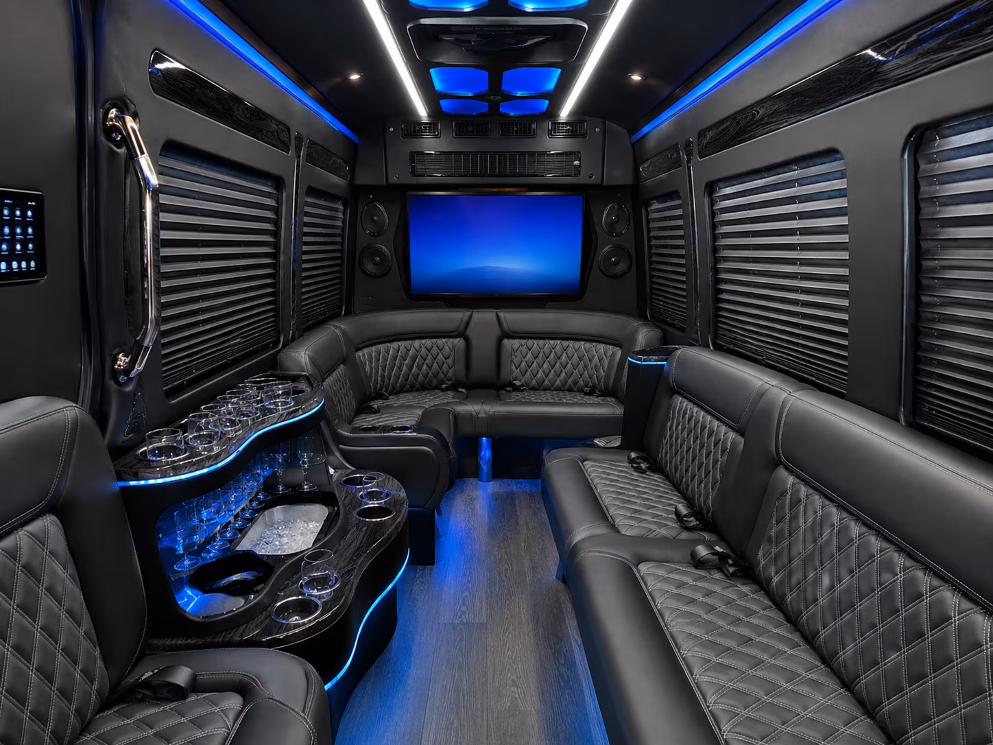 game day corporate hospitality buses at bryant denny stadium