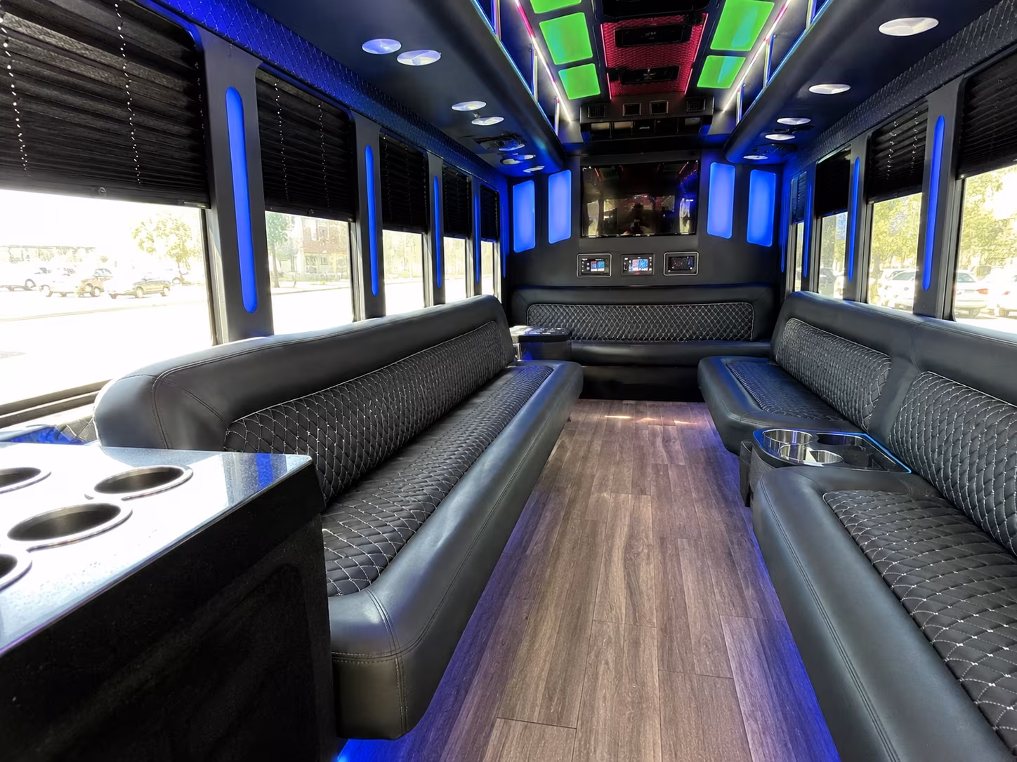 tuscaloosa 15 passenger party bus inside