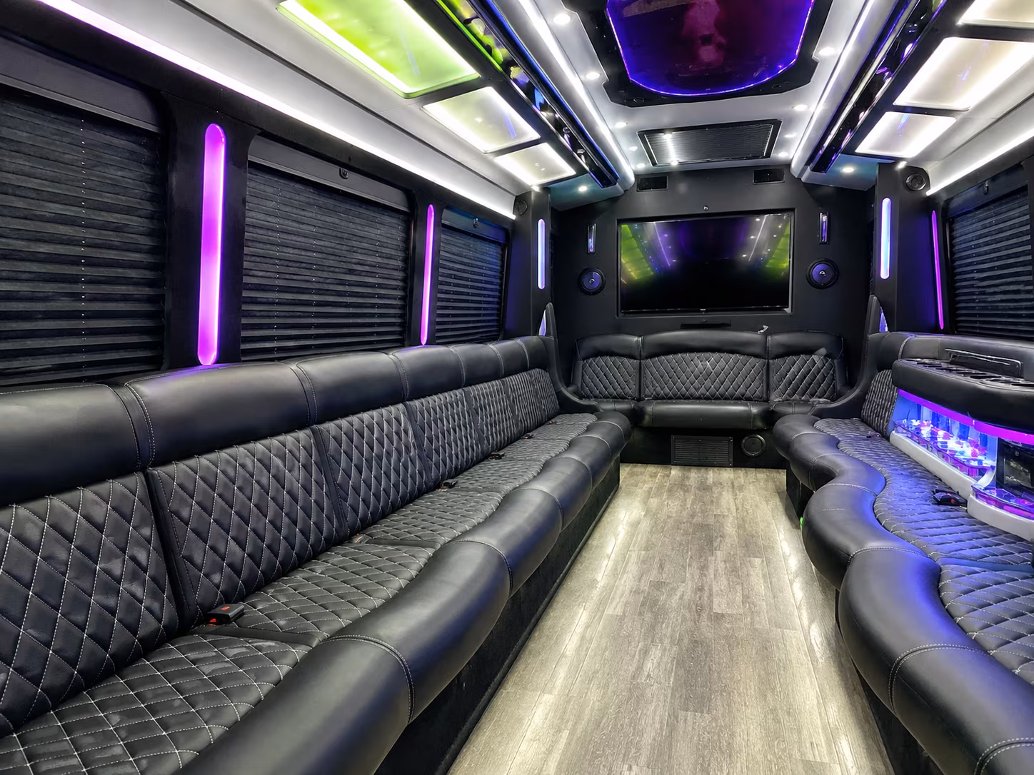tuscaloosa holiday party bus rental