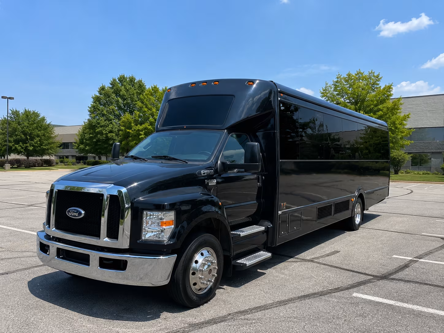 tuscaloosa strip downtown nightlife party bus rental